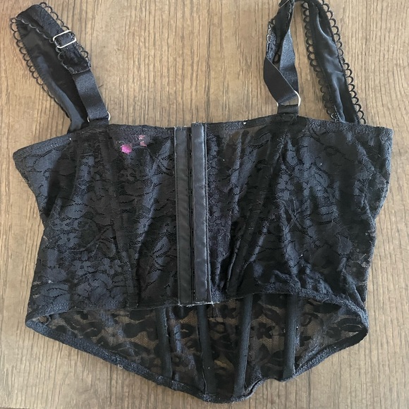 Edikted black lace corset top size 8/L - Picture 2 of 3